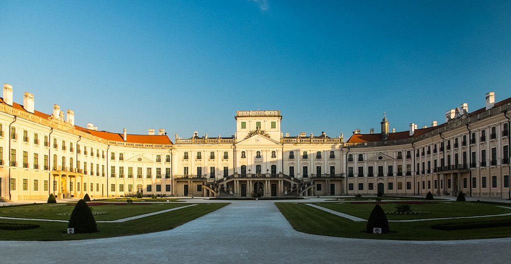 Schloss Esterházy (Fertőd)