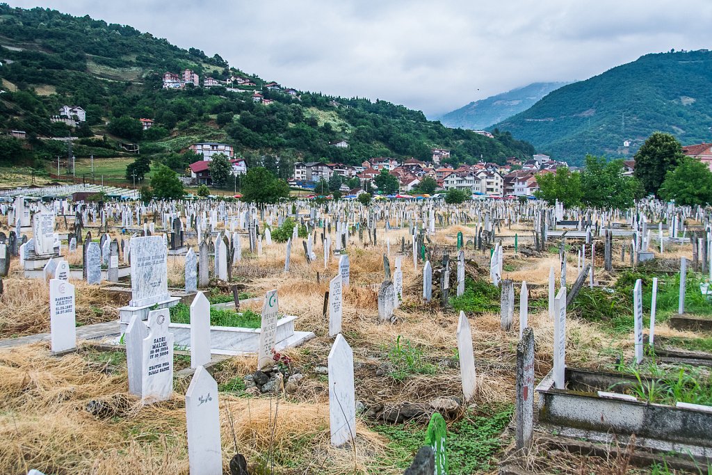 Tetovo: Friedhof